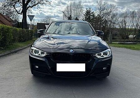 BMW 330d 330 xDrive M Sport (Motor fast neu)