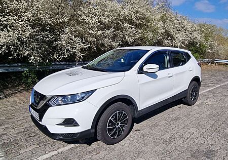 Nissan Qashqai 1.3 DIG-T Visia