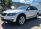 Skoda Octavia Combi Scout 4x4 Standheizung,Garantie