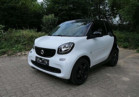 Smart ForTwo 90ps*Pano*SHZ*Multimedia*Tüv*PDC