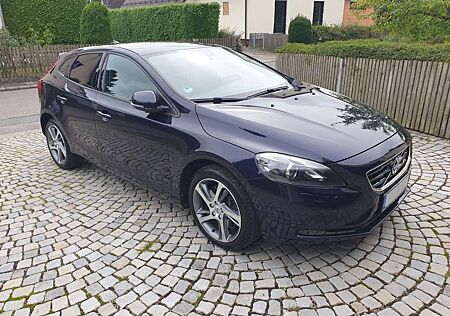 Volvo V40 Diesel D3 Kinetic