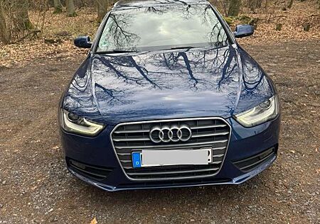 Audi A4 Attraction