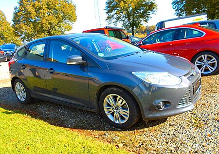 Ford Focus Lim. 1,6 Automatik