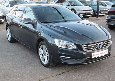Volvo V60 2.4 D6 AWD *Automatik*AHK*NAVI*Soundsystem*