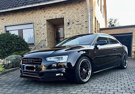 Audi A5 1.8 TFSI TÜV & Inspektion neu S-Line