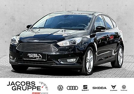 Ford Focus 1.0 KEYLESS/KAMERA/TEMPOMAT/Sitzh. Titanium