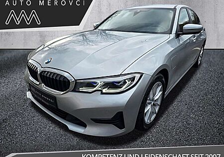 BMW 330 e Sportautomatic /Laser/HeadUp/Live Cockpit