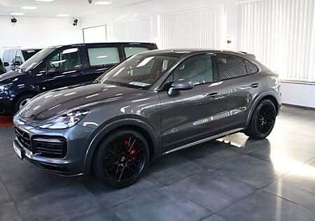 Porsche Cayenne Coupe GTS * 1.HAND + MEGA OPTIK *