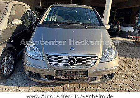 Mercedes-Benz A 170 AVANTGARDE Polar Star / 1.hand