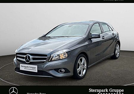 Mercedes-Benz A 200 Urban Pano.-Dach/Klima/Sitzhzg./MF-Lenkrad