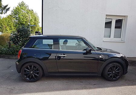 Mini Cooper Aut.