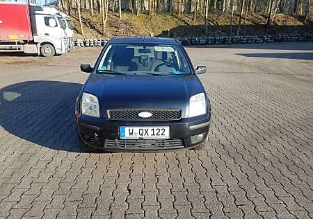 Ford Fusion 1.6 Trend