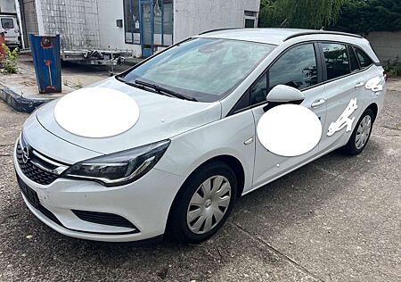 Opel Astra K 1.6 D * Turbolader & Steuerkette neu