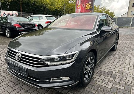 VW Passat Volkswagen Lim. Highline BMT/Massage/360°-Kamera