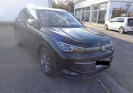 VW Tiguan Volkswagen 1.5 eTSI 110 kW Life, DSG,RFK,LED,...