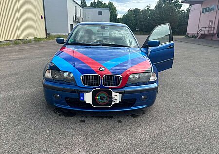 BMW 328i 328