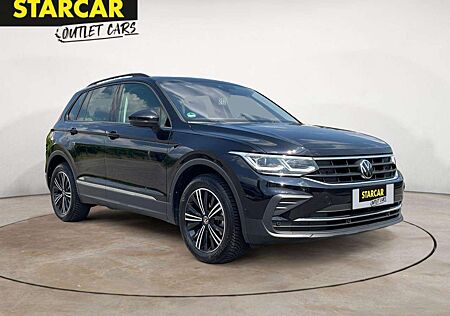 VW Tiguan Volkswagen LIFE 1.5TSI ACT+AHK+PANO+IQ.DRIVE+MATRIX-LED