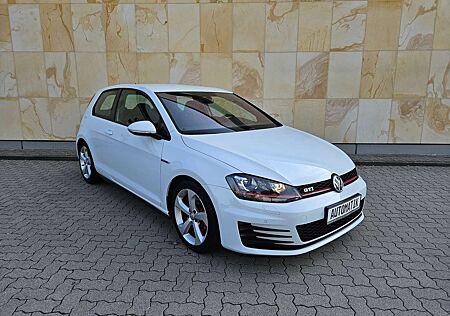 VW Golf GTI Volkswagen GTI BMT *SHZ*PDC*ALLWETER*2.HAND*