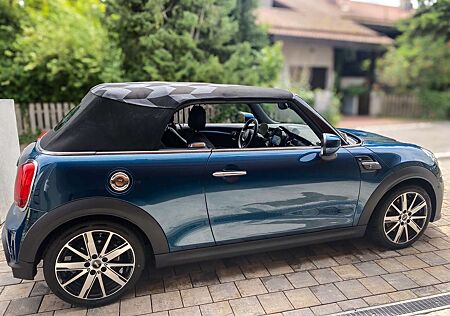 Mini Cooper S Cabrio Edition Sidewalk
