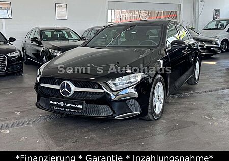 Mercedes-Benz A 180 A -Klasse *Navi*Panorama*Top Zustand*