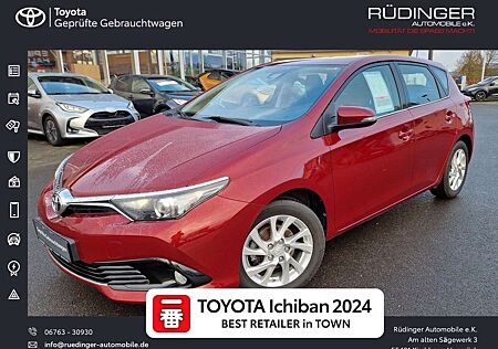 Toyota Auris 1.2l Turbo Comfort + Navi + AHK