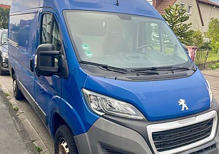 Peugeot Boxer 330 L2H2 Komfort BlueHDi 130