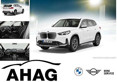 BMW iX1 xDrive30 Navi Bluetooth PDC Klima