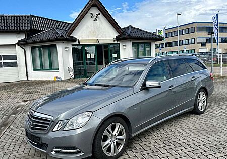 Mercedes-Benz E 250 E -250 CGI BlueEfficiency MEGA VOLL