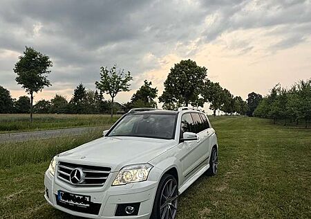 Mercedes-Benz GLK 350 CDI DPF 4Matic 7G-TRONIC Edition 1