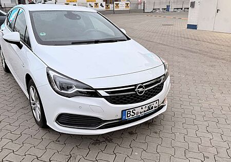 Opel Astra 1.6 Turbo Start/Stop Ultimate
