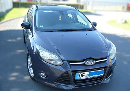 Ford Focus Fließh. Diesel 2.0 TDCi DPF Aut. Titanium