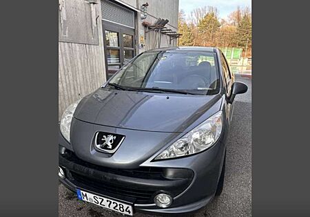 Peugeot 207 95 VTi Filou verhandelbar