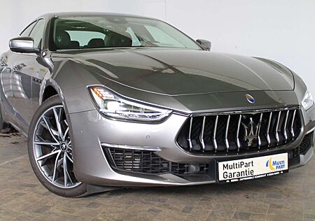 Maserati Ghibli 3,0 V6 350HPGranLusso, ACC,LED,360°,Schiebedach