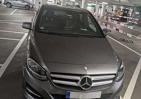 Mercedes-Benz B 180 (246.242)