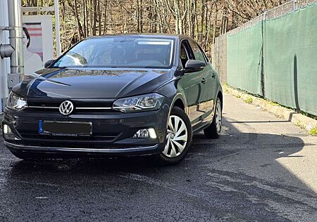 VW Polo Volkswagen 1.6 TDI SCR Highline