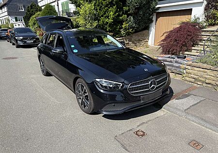 Mercedes-Benz E 220 d (213.204)