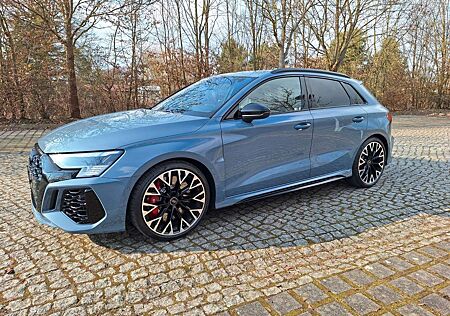 Audi RS3 RS 3 Sportback 2.5 TFSI quattro