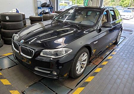 BMW 520 d xD Touring aut. ~HUD ~LED ~AHK ~ Individ