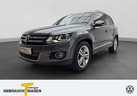 VW Tiguan Volkswagen 2.0 TDI SPORT&STYLE NAVI LED PANO AHK