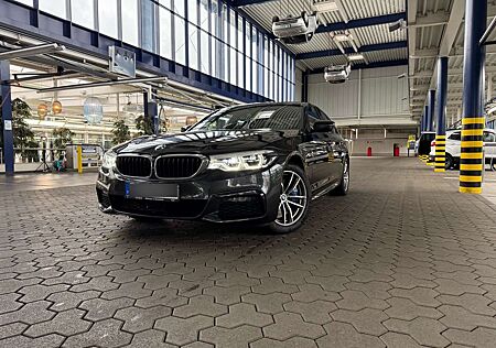 BMW 540i 540 Limousine M Sport - Vollaustattung