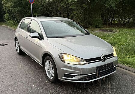 VW Golf Volkswagen Comfortline BMT/Start-Stopp