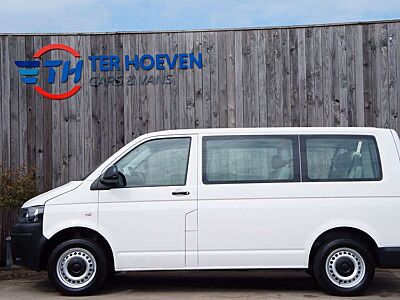 Volkswagen T5 Transporter 2.0 TDi 9-Sitzer Klima AHK 62KWE5
