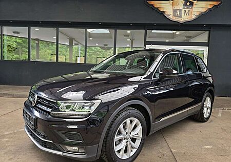 VW Tiguan Volkswagen 2.0 TDI SCR DSG Highline PANORAMA/AHK/18"