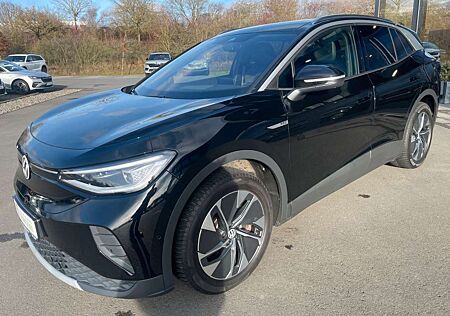 VW ID.4 Volkswagen Pro Performance 150kW Pano Wärmep. IQ AHK