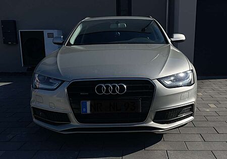 Audi A4 2.0 TFSI quatto S-line