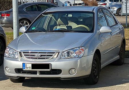 Kia Cerato Stufenheck 2.0 EX