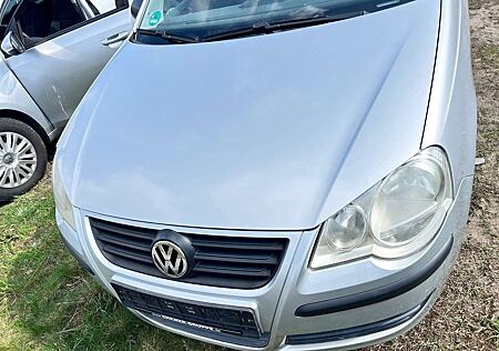 VW Polo Volkswagen Trendline