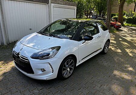 Citroën DS3 Citroen THP 165 So Paris Navi Kamera