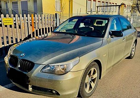 BMW 520i 520 2,2 (AUTOMATIK)