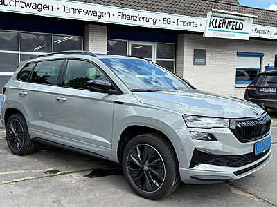 Skoda Karoq 1.5 TSI DSG "Sportline" LED-Pano-AHK-KESSY-Navi...